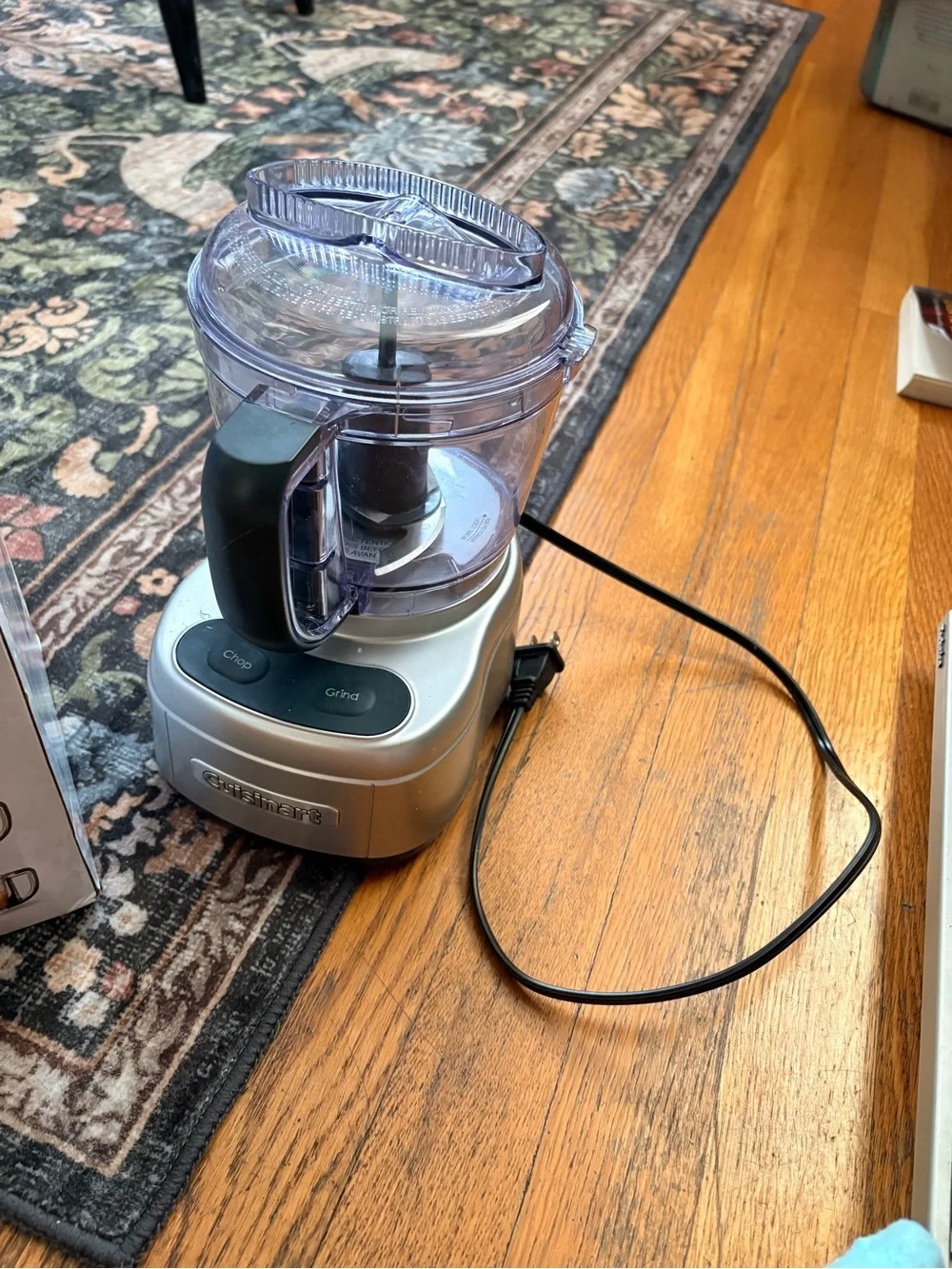 Never used Cuisinart Silver and Clear 4-Cup Chopper/Grinder